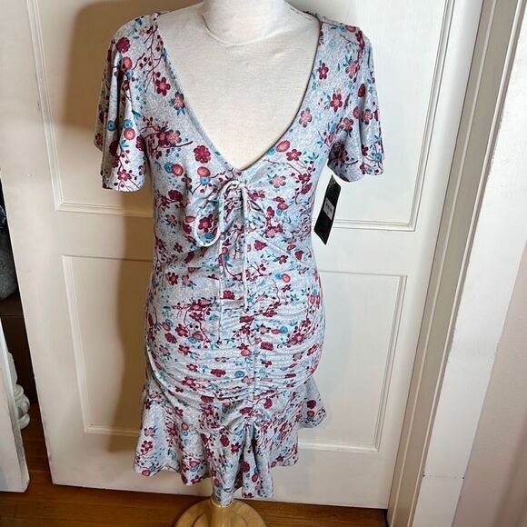 Disney Princess Mulan Floral Ruched Dress NWT Size Large - Picture 8 of 8